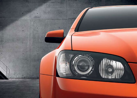 Read the Holden VE/WM range brochures